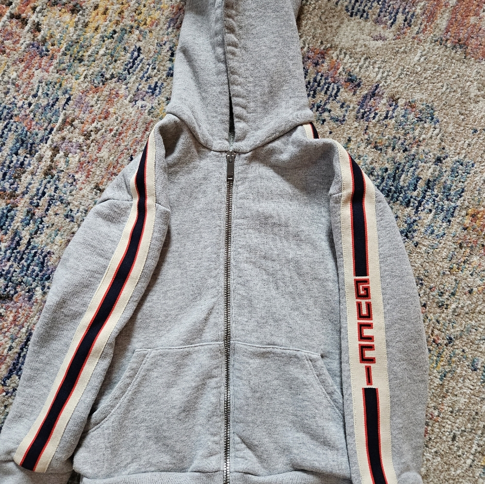 Gucci kids sweater size 5